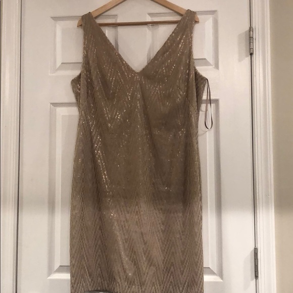 ralph lauren gold dress 2019 Ralph Lauren 2009 Gold Beaded Gown – Worn by Megan Fox, Runway Couture main image 0